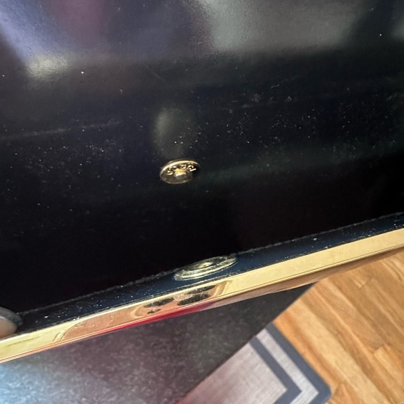 Gucci Black Leather Shoulder Bag with Gold Hardware - Picture 6 of 6